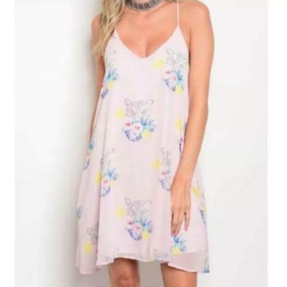 Peach Love California Dresses & Skirts - SALE! Peach Love California Slipped Dress